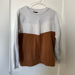 Nursing Queen Colorblock Nursing Sweater | Size S